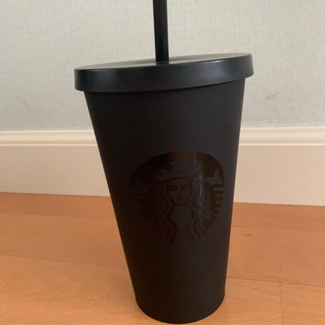 Starbucks Coffee(スターバックスコーヒー)のスタバ タンブラー 黒 インテリア/住まい/日用品のキッチン/食器(タンブラー)の商品写真