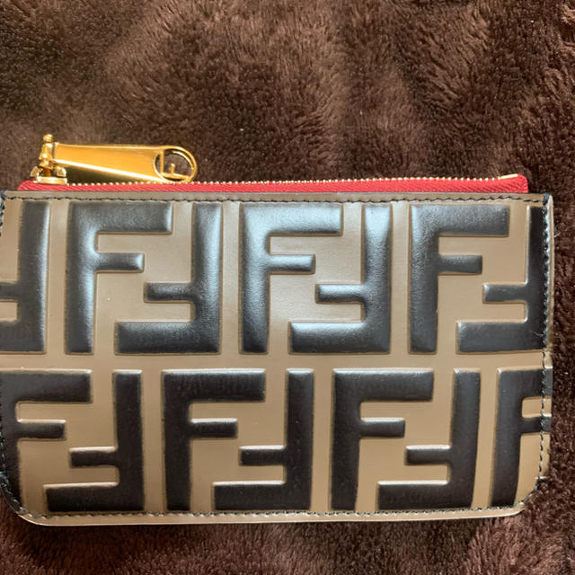 FENDI(フェンディ)の美品 FENDI キー&カードケース レディースのファッション小物(名刺入れ/定期入れ)の商品写真