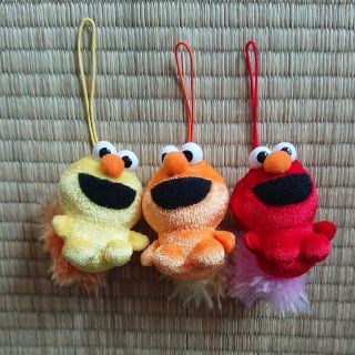 セサミストリート(SESAME STREET)のエルモ ぬいぐるみストラップ 3個セット(キャラクターグッズ)