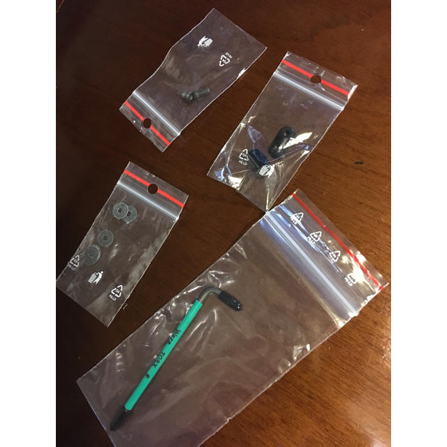 Pirastro社 ヴァイオリン用肩当て Pirastro社 ヴァイオリン用肩当て