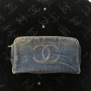 シャネル(CHANEL)のCHANELヴィンテージ デニムデカポーチorクラッチバッグ(クラッチバッグ)