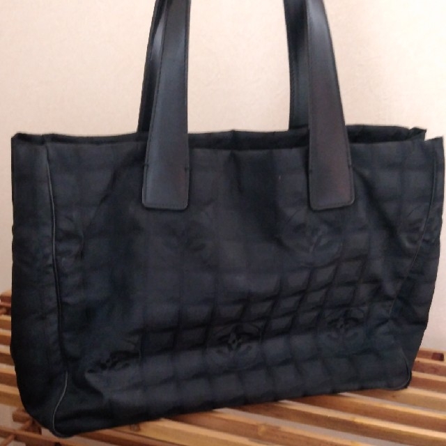 CHANEL - CHANEL ニュートラベルライン 黒 トートバッグ