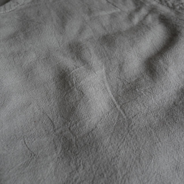SoldOut☆ヂェン先生の日常着  ノースリーブトップス ライトグレー M レディースのトップス(カットソー(半袖/袖なし))の商品写真
