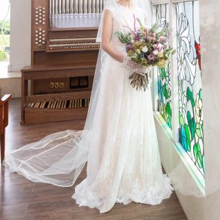 YNS ウェディングドレス スレンダーライン Aライン レース 袖ありの