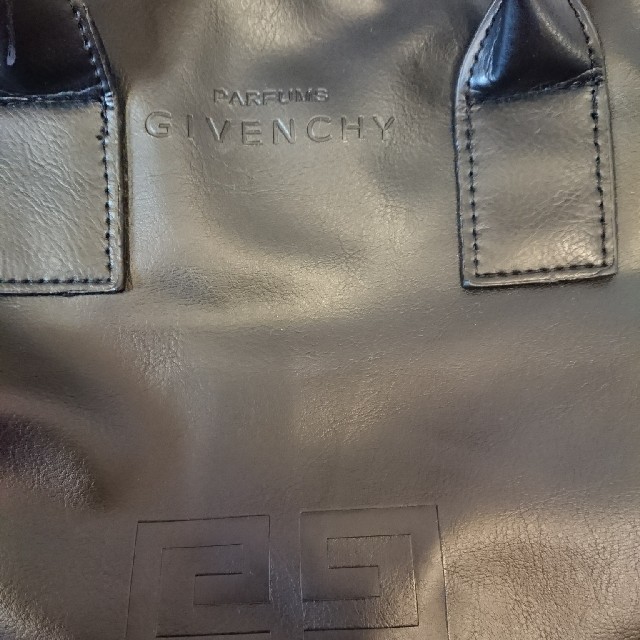 GIVENCHY(ジバンシィ)のジバンシートートバッグ レディースのバッグ(トートバッグ)の商品写真