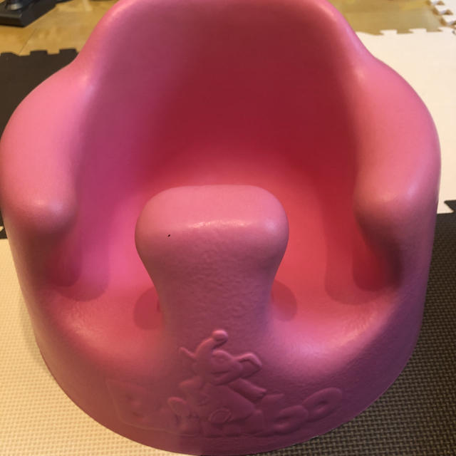 Bumbo(バンボ)のバンボ キッズ/ベビー/マタニティの授乳/お食事用品(その他)の商品写真