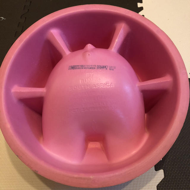 Bumbo(バンボ)のバンボ キッズ/ベビー/マタニティの授乳/お食事用品(その他)の商品写真