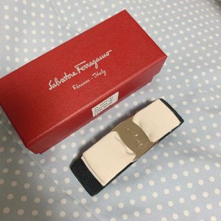 サルヴァトーレフェラガモ(Salvatore Ferragamo)の【正規品】バレッタ バイカラー【Salvatore Ferragamo】(バレッタ/ヘアクリップ)