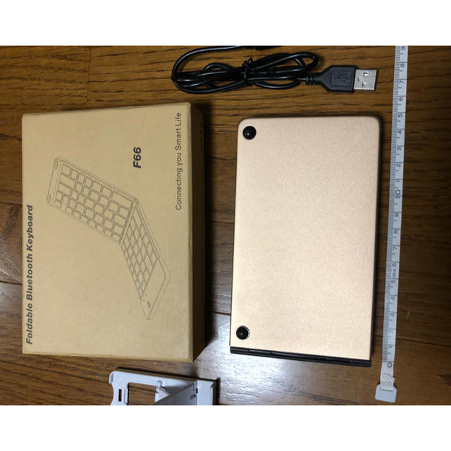 折りたたみキーボード スマホ/家電/カメラのPC/タブレット(PC周辺機器)の商品写真