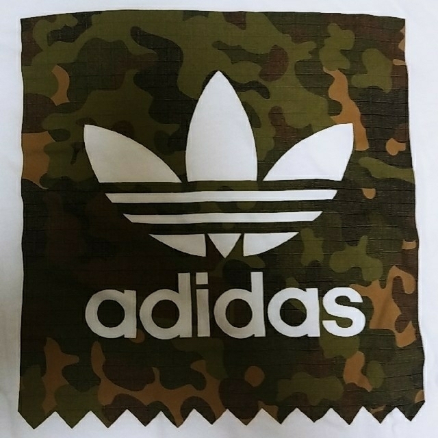 adidas(アディダス)のアディダス　Tシャツ　Oサイズ メンズのトップス(Tシャツ/カットソー(半袖/袖なし))の商品写真