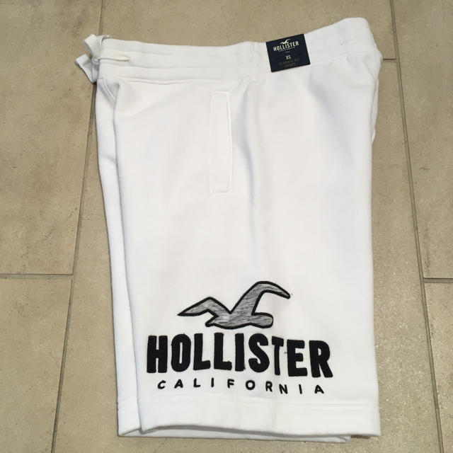 Hollister(ホリスター)のHOLLISTER ホリスター クラッシックフリースショートパンツ 新品送料込み メンズのパンツ(ショートパンツ)の商品写真