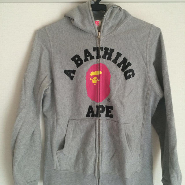 A BATHING APE(アベイシングエイプ)の専用エイプ パーカー レディースのトップス(パーカー)の商品写真