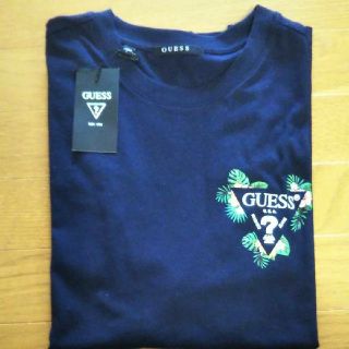 ゲス(GUESS)の✞新品✞　GUESS tシャツ　【L】(Tシャツ/カットソー(半袖/袖なし))