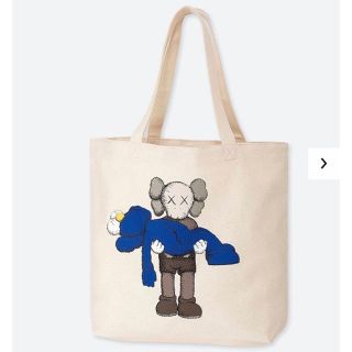 ユニクロ(UNIQLO)のKAWS トートバック(トートバッグ)