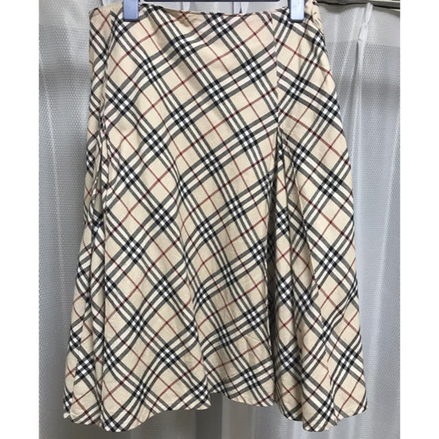 BURBERRY(バーバリー)のBurberry スカート レディースのスカート(ひざ丈スカート)の商品写真