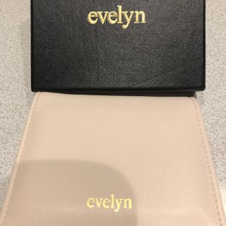 エブリン(evelyn)のエブリン新品未使用の折り財布です。(財布)