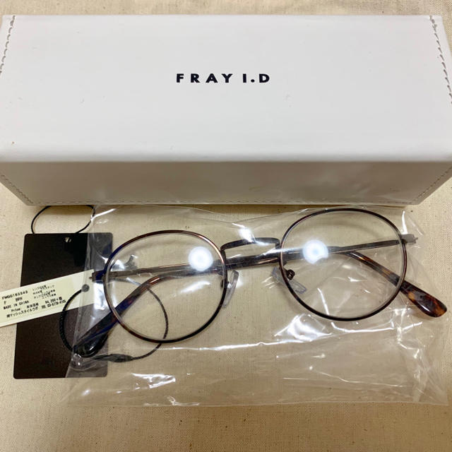 FRAY I.D(フレイアイディー)の7/27マデ！限定お値下げ【新品、未使用】FRAY I.D ダテメガネ レディースのファッション小物(サングラス/メガネ)の商品写真