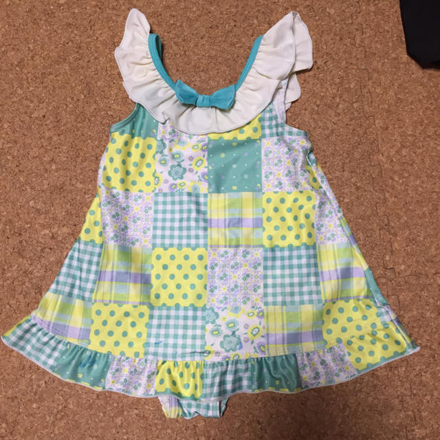 AEON(イオン)の女の子 水着 110 キッズ/ベビー/マタニティのキッズ服女の子用(90cm~)(水着)の商品写真