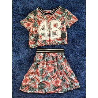 エイチアンドエム(H&M)のTシャツ+スカートセット、H＆M、花柄、総柄(Tシャツ(半袖/袖なし))