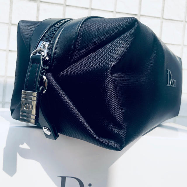 Dior(ディオール)のDior homme ディオール オム ポーチ 2way仕様 コスメ/美容のコスメ/美容 その他(その他)の商品写真