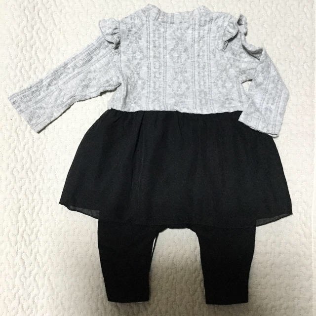 ブーちゃん9686様専用　　スカート付きロンパース  赤ずきんロンパース  キッズ/ベビー/マタニティのベビー服(~85cm)(ロンパース)の商品写真