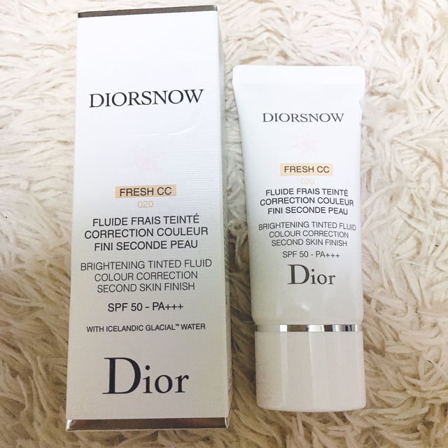 Dior(ディオール)のDIOR SNOW CCクリーム O20 コスメ/美容のベースメイク/化粧品(ファンデーション)の商品写真