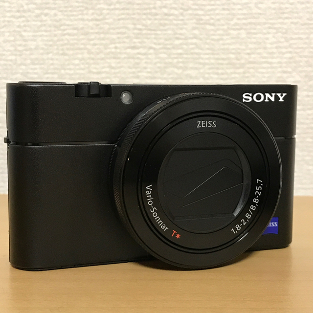 SONY(ソニー)のSONY RX100M5A スマホ/家電/カメラのカメラ(コンパクトデジタルカメラ)の商品写真