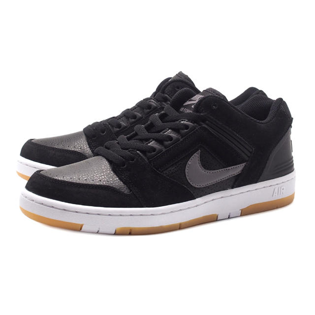 靴/シューズNIKE SB Air Force II Low 黒/白US9.5 27.5cm