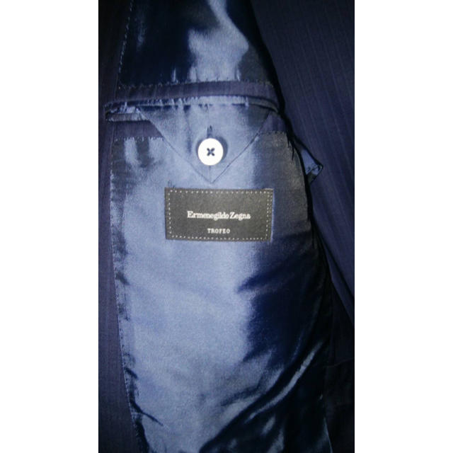 Ermenegildo Zegna(エルメネジルドゼニア)のErmenegildo  Zegna スーツ 紺 メンズのスーツ(その他)の商品写真