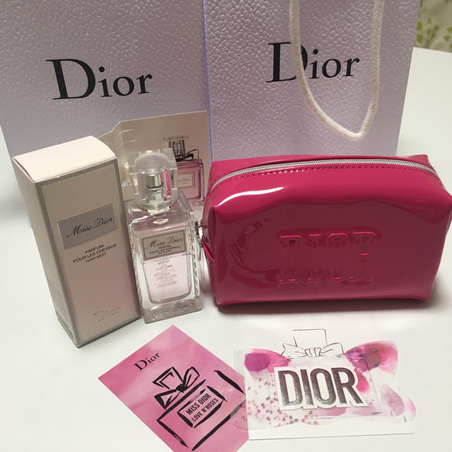 Dior(ディオール)の【超美品・Dior】ミスディオールヘアミスト・ポーチ（新品） コスメ/美容の香水(香水(女性用))の商品写真