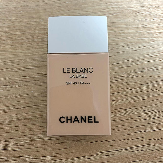 シャネル ル ブラン ラ バーズ ペッシュ 化粧下地 ル ブラン ラ バーズ ペッシュ CHANEL下地