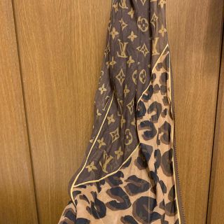 LOUIS VUITTON(レオパード ・ マフラー/ショール)のフリマ LOUIS VUITTON(レオパード ・ マフラー/ショール)のフリマ