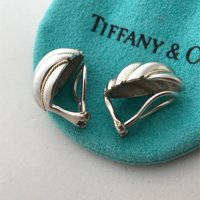 Tiffany & Co.(ティファニー)のTIFFANY  シェル コンビ イヤリング 希少 レディースのアクセサリー(イヤリング)の商品写真
