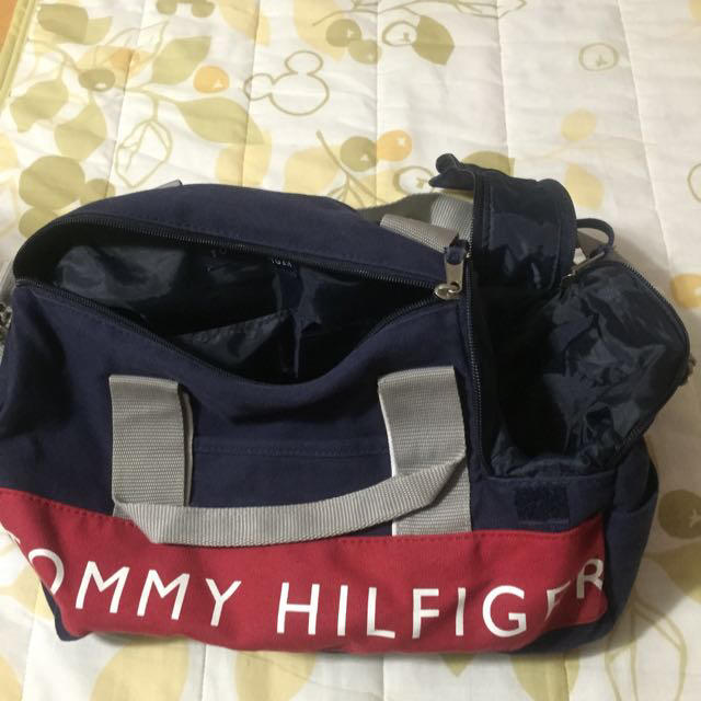 TOMMY HILFIGER(トミーヒルフィガー)のTOOMY HILFIGER ボストン レディースのバッグ(ボストンバッグ)の商品写真