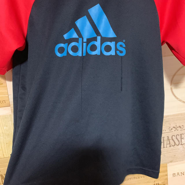 adidas(アディダス)の難ありアディダスTシャツ150 キッズ/ベビー/マタニティのキッズ服男の子用(90cm~)(Tシャツ/カットソー)の商品写真