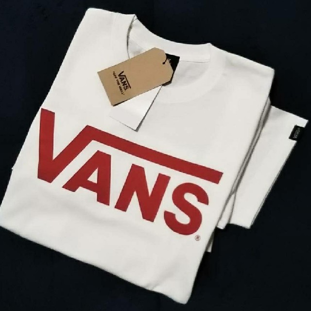 VANS(ヴァンズ)の■新品■今季■ VANSTシャツ／ホワイト／Ｓ メンズのトップス(Tシャツ/カットソー(半袖/袖なし))の商品写真