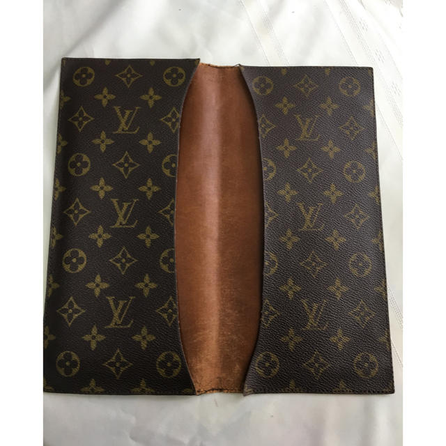 LOUIS VUITTON(ルイヴィトン)のルイヴィトン LV クラッチバッグ 書類ケース レディースのバッグ(クラッチバッグ)の商品写真