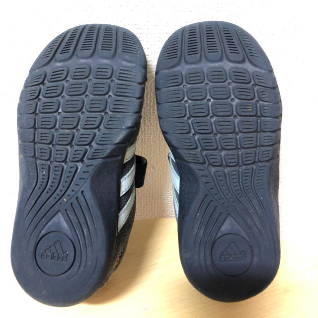 adidas(アディダス)のadidas スニーカー 14.5cm キッズ/ベビー/マタニティのベビー靴/シューズ(~14cm)(スニーカー)の商品写真