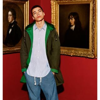 ジェイダブリューアンダーソン(J.W.ANDERSON)のUNIQLO and JW ANDERSON(トレンチコート)