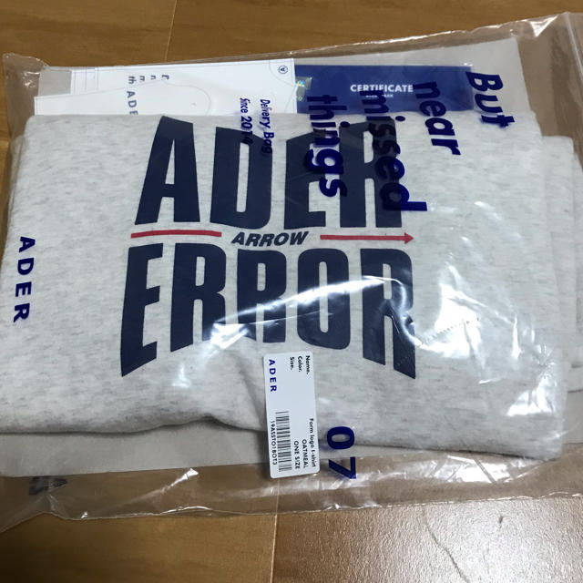 アーダーエラー tシャツ