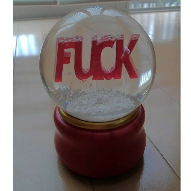 Supreme(シュプリーム)のスノードーム｢F**K Snow Globe｣☆ インテリア/住まい/日用品のインテリア小物(置物)の商品写真