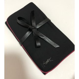 イヴサンローランボーテ(Yves Saint Laurent Beaute)の【新品】イブサンローランボーテ 三つ折りポーチ(ポーチ)