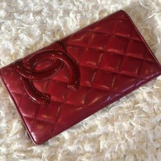 シャネル(CHANEL)のCHANEL正規品！カメリアキルティングウォレット 赤 レッド(財布)