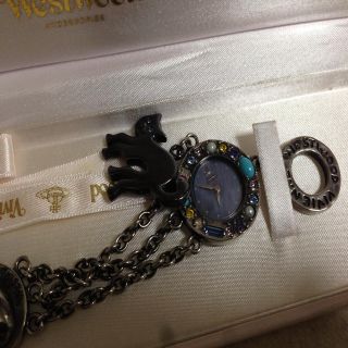 Vivienne Westwood（腕時計）のフリマアイテム一覧