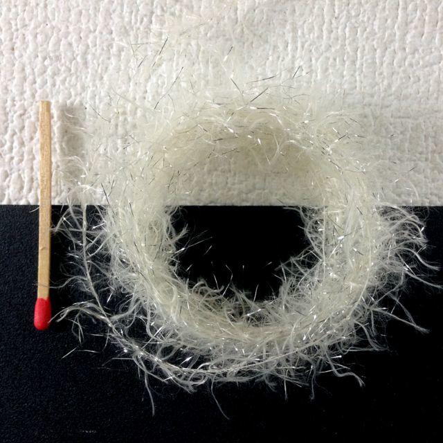 化繊のファーっぽい　ベージュ　335ｇ【アウトレット毛糸】 ハンドメイドの素材/材料(生地/糸)の商品写真
