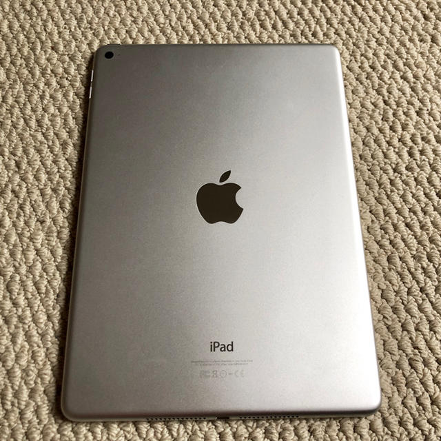 【iPad Air2】64G シルバー Wi-Fiモデル