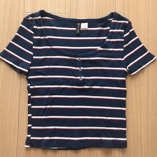 エイチアンドエム(H&M)のH&M ショート丈 カットソー(Tシャツ(半袖/袖なし))