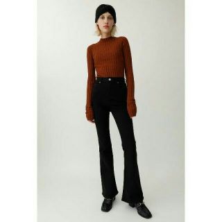 マウジー(moussy)のマウジー♡HIGH WAIST EMOTION FLARE新品未使用タグ付き(デニム/ジーンズ)