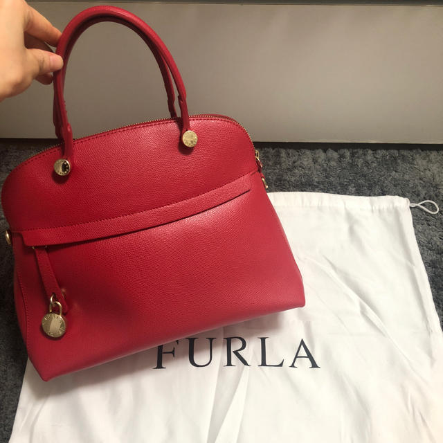 レディースFURLA パイパー