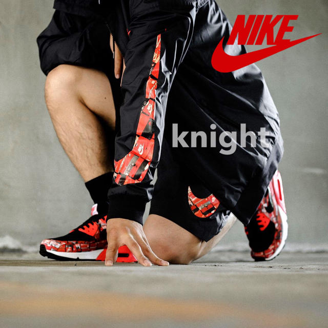 NIKE(ナイキ)のNIKE WE LOVE NIKE atmos パーカー ハーフパンツ メンズのジャケット/アウター(ナイロンジャケット)の商品写真